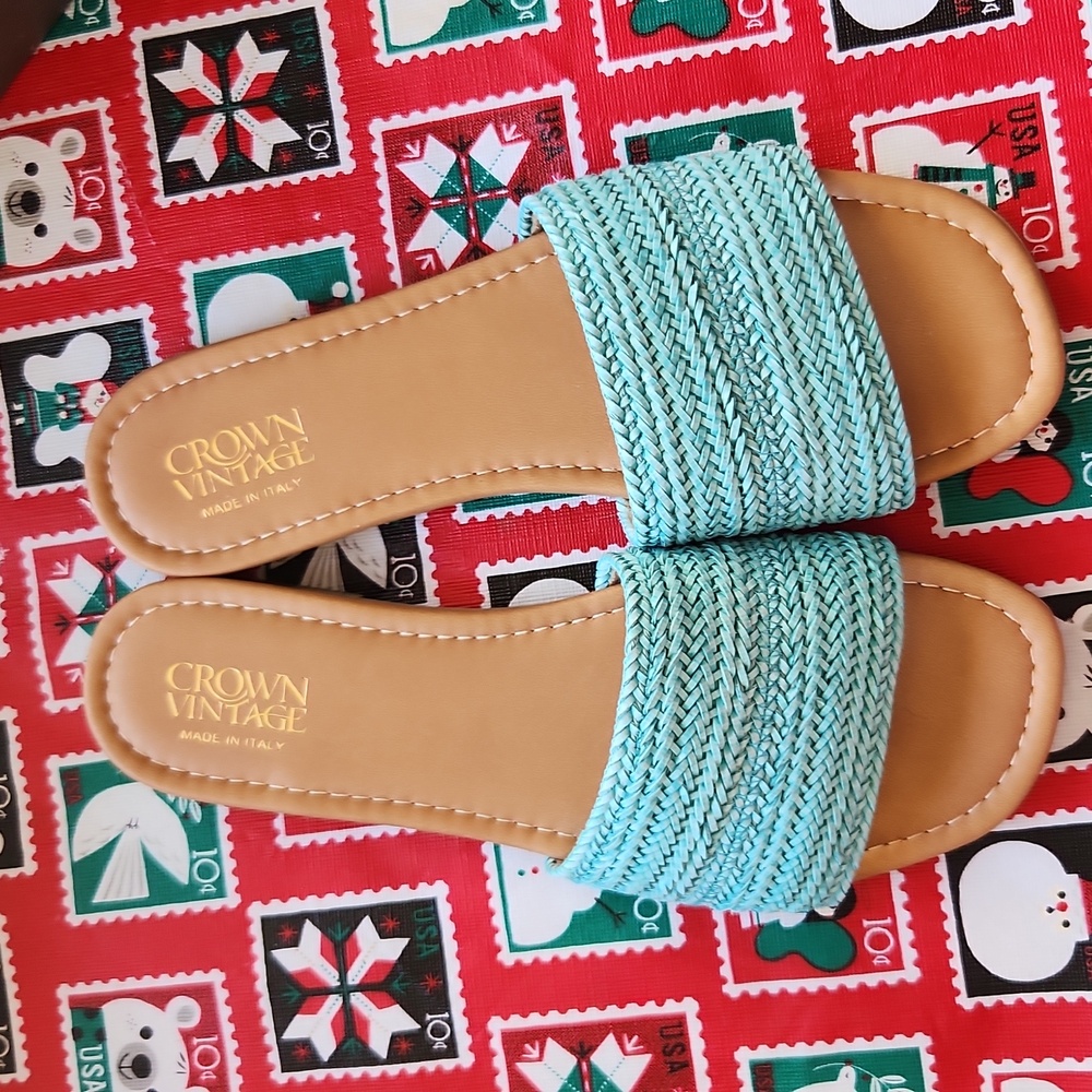 Crown Vintage Slides sz 9.5